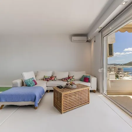 Daire Sunkissed 1br Amazing Views By The Sea By Pikhost Saranda