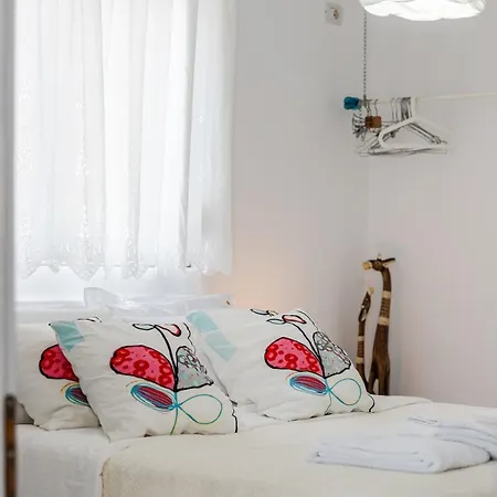 Sunkissed 1br Amazing Views By The Sea By Pikhost Lejlighed *